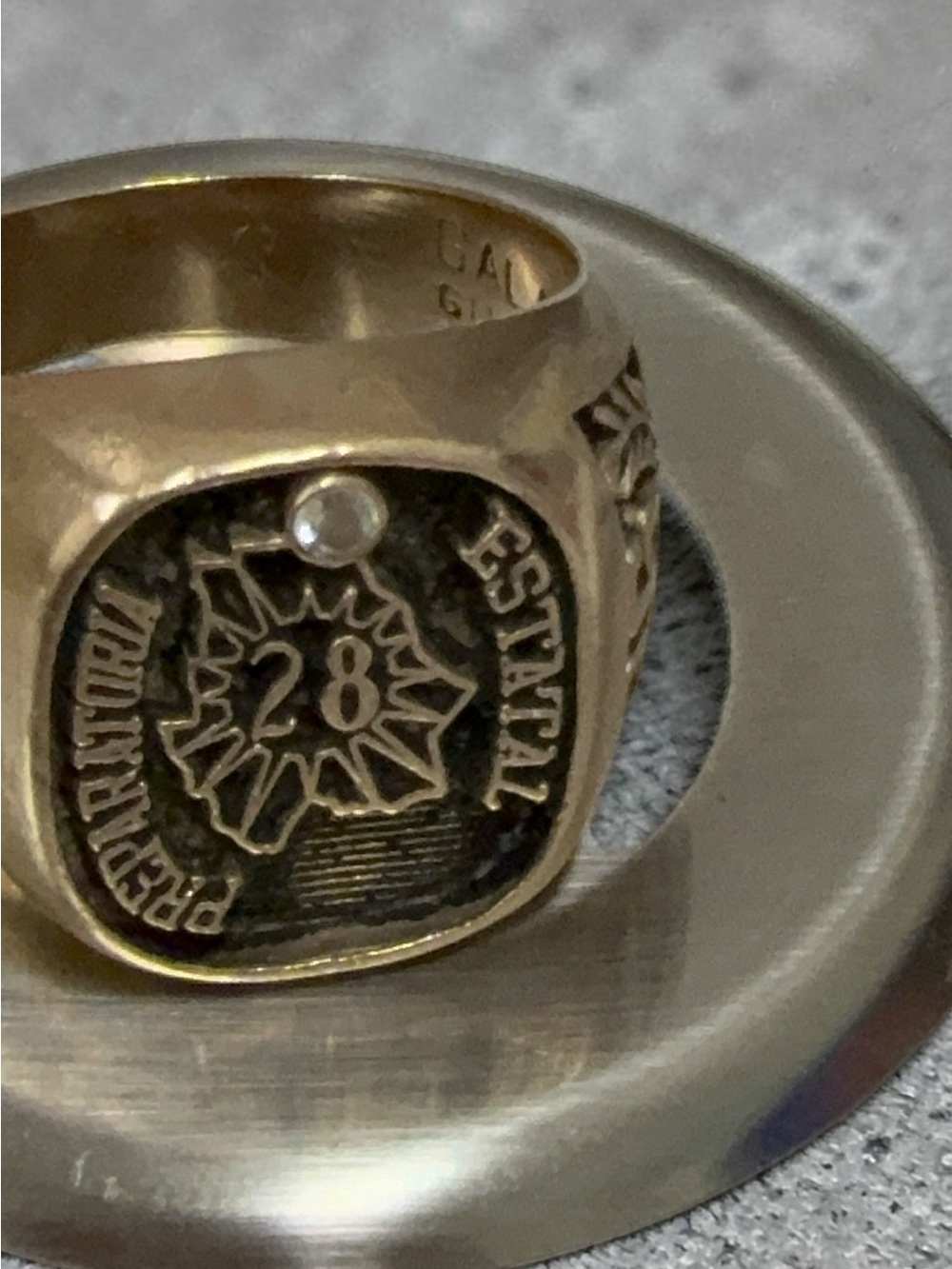 Vintage 10K Gold Guadalajara Jalisco Mexico Preparatoria Estatal 28 Ring